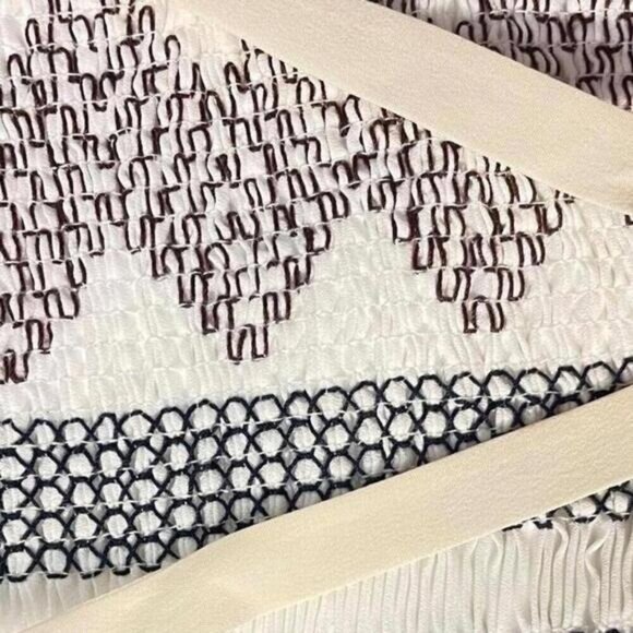 Tory Burch White Sleeveless Wrap Top size 6 - Picture 5 of 7